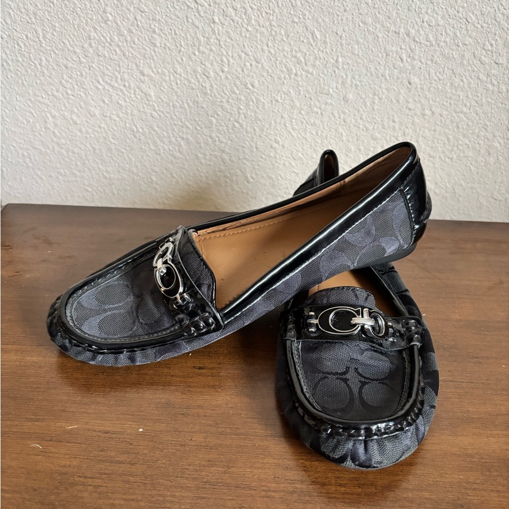 Coach Fortunata Buckle Loafers Size 9.5B Signature Print Patent Leather Trim - Picture 5 of 9